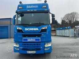 Scania R580 8x2 crane truck w/ 95t/m hmf crane, jib, winc