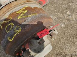 SMB TRAILER AXLE SINGLE TIRE DRUM