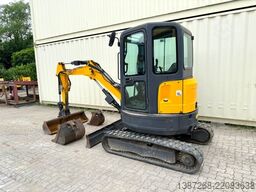 BOBCAT E26 / 2017 BJ / 3 x Löffel