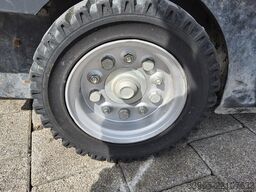 Kärcher Kehrmaschine KM 130/300 RLPG