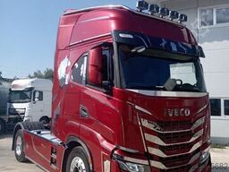 Iveco S-Way 570 uff. Italia Full pneum.+ACCIAI