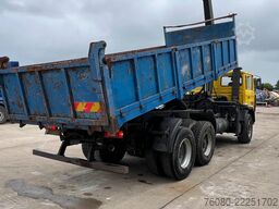 Renault G 290 Manager (POMPE MANUELLE / GRUE / LAMES / ...