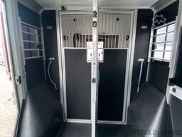 RENAULT Master STX 5 Sitzer Haras ex. Lang Automatik