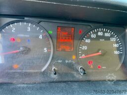 Nissan NT 400