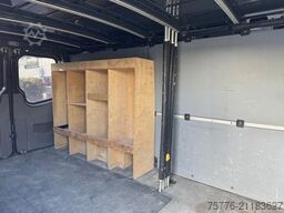 VOLKSWAGEN Crafter Kasten 2.0 TDI 30 mittel L2H1 GLASTRA