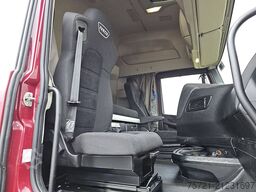 IVECO S-WAY AS440S48