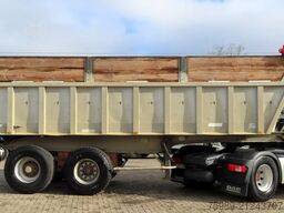 Benalu 28 m3, full sprong suspension