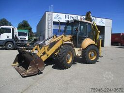 NEW HOLLAND LB 115-4PS, Reifen neuwertig