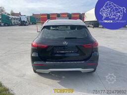 Mercedes-Benz GLA 200 D