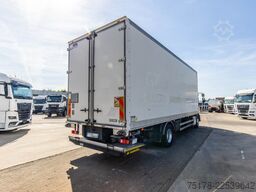 VOLVO FL 250+HAYON BAR 1.5T.