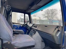 Mercedes-Benz Vario 813 closed box