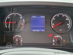 Scania P280 6x2*4 - Box - Loadlift - Low KM - Steering...