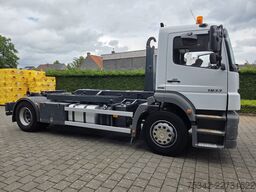 Mercedes-Benz Axor 1833 Hooklift system + hydr.lock