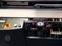 C.P. Bourg BB3001