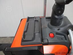 TOYOTA LPE200