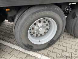 Schmitz Cargobull SKO 24L COOL / Carrier Vector 1850 / BPW Drum /...