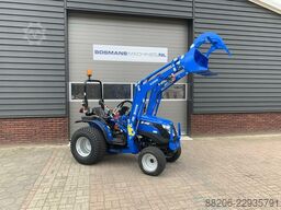 SOLIS 26 4WD 24.5 PK minitractor NIEUW + frontlader / GAZONBANDEN