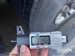 Schmitz Cargobull Semitrailer Reefer Standard divu klāju