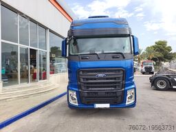 Ford Trucks F-Max 500. Tractora.