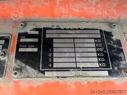 VOLVO FH-520 8x4 UT-Saurier AHK