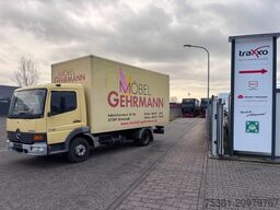 MERCEDES-BENZ Atego 715 Koffer mit Türen