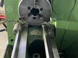 Cholchester Triumph 2000