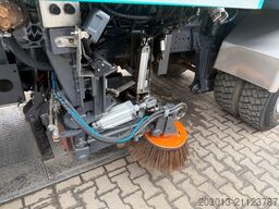 MERCEDES-BENZ Axor 1833 Kehrmaschine VAL?air HD 200 Bar - 9 m³