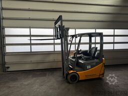 Jungheinrich EFG216k Triplex Lithium