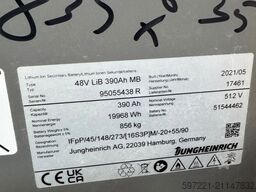 Jungheinrich EFG216k Triplex Lithium