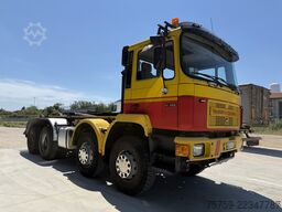 MAN 41.422 F2000 Abroll TAM 8x4 40Ton
