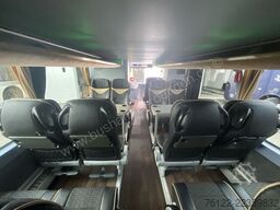 Neoplan Skyliner L