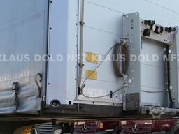 SCHMITZ CARGOBULL SCB S3T Pritsche Plane Liftachse safety-roof