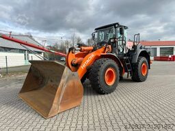 HITACHI ZW250-5B / Waage