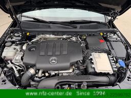 MERCEDES-BENZ A 180 d Progressive AHK