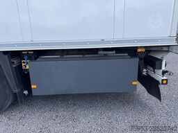 Schmitz Cargobull SKO 24 Bitemp / Multitemp Thermi King Spectrum