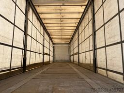 Schmitz Cargobull SCB*S3T / Coil / Tautliner / Disc Brakes