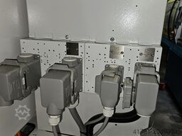 Arburg 630 H 2500-400 mit Multilift