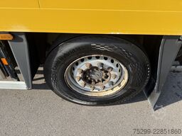 Schmitz AKO 18 Koffer / HB / Swiss-Vehicle