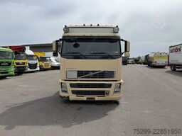 Volvo Trucks FH12-460 6x2 Brücke / Swiss-Vehicle
