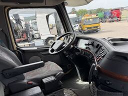 Volvo Trucks FH12-460 6x2 Brücke / Swiss-Vehicle