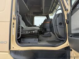 Volvo Trucks FH12-460 6x2 Brücke / Swiss-Vehicle