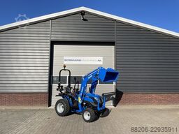 SOLIS 26 minitractor NIEUW + frontlader