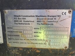Hitachi ZX225USLC-3