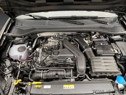 Seat Leon FR*NAVI*PDC*CAM*SHZ*Car-Play*Beats*