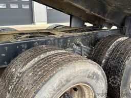 Renault Kerax 370 (LAMES / STEEL SUSP. / BIG AXLE / GRA...