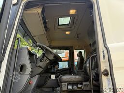 Scania R380 6X2*4 Kipper mit Kran HIAB 220