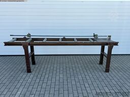 UNBEKANNT 