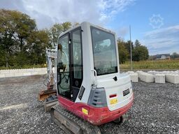 Takeuchi TB 228