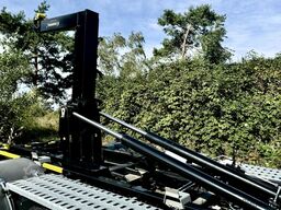 Fuso Fuso Canter 7C18 Abrollkipper 2026