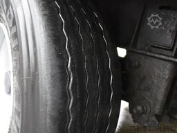 Kögel S24-1 SLIDING CURTAINS/ROOF - DRUM BRAKES - GOO...